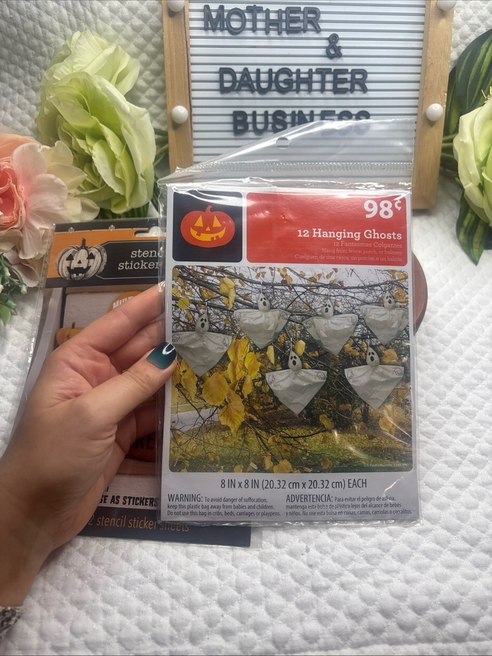 Lot Of 2 Way To Celebrate! Halloween Punny Pumpkins Kit W 12 Hanging Ghosts - Picture 3 of 3